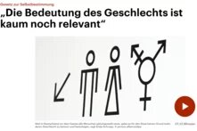 In rot steht klein oben links "Gesetz zur Selbstbestimmung", darunter in schwarz "Die Bedeutung des Geschlechts ist kaum noch relevant". Darunter ist ein bild mit einem männlich gelesenen und einem weiblich gelesenen Strichmännchen nebeneiander. Links neben den beiden ein Pfeil schräg nach links unten zeigend, rechts neben den Strichmännchen das Zeichen, das drei Geschlechter darstellt: Mittig ein Kreis, nach unten ein Kreuz, nach rechts oben ein Pfeil, nach links oben eine Kombination aus Kreuz und Pfeil